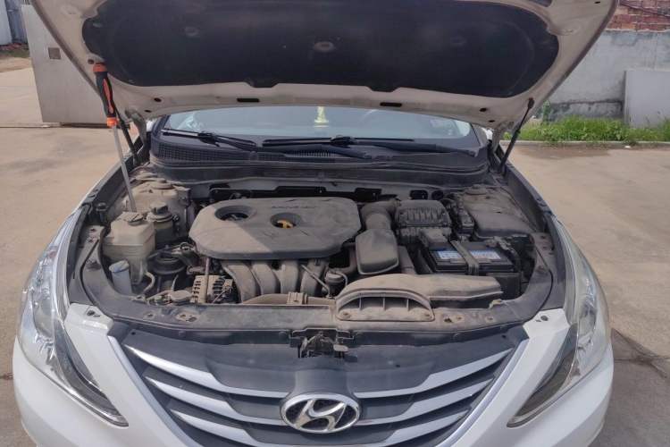Used Hyundai Sonata 2013 2.0L Automatic Fashion Edition Engine Bay