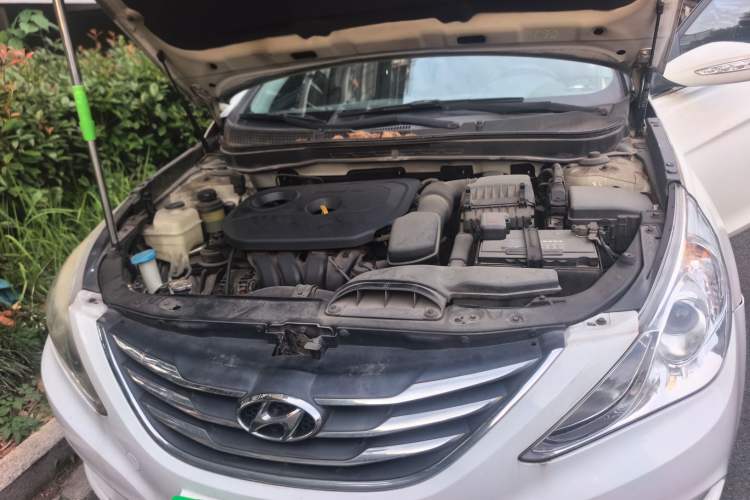 Used Hyundai Sonata 2013 2.0L Automatic Leading Edition Engine Bay