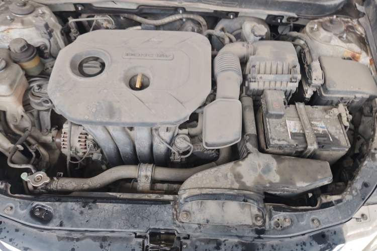 Used Hyundai Sonata 2013 2.0L Automatic Leading Edition Engine Bay