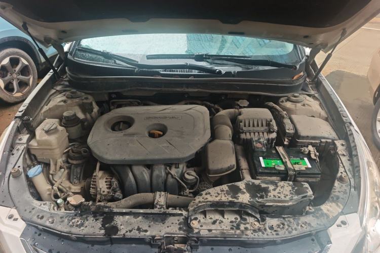 Used Hyundai Sonata 2013 2.0L Automatic Leading Edition Engine Bay