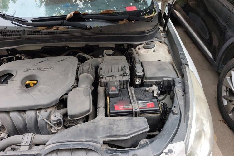 Used Hyundai Sonata 2013 2.0L Automatic Leading Edition Engine Bay Left
