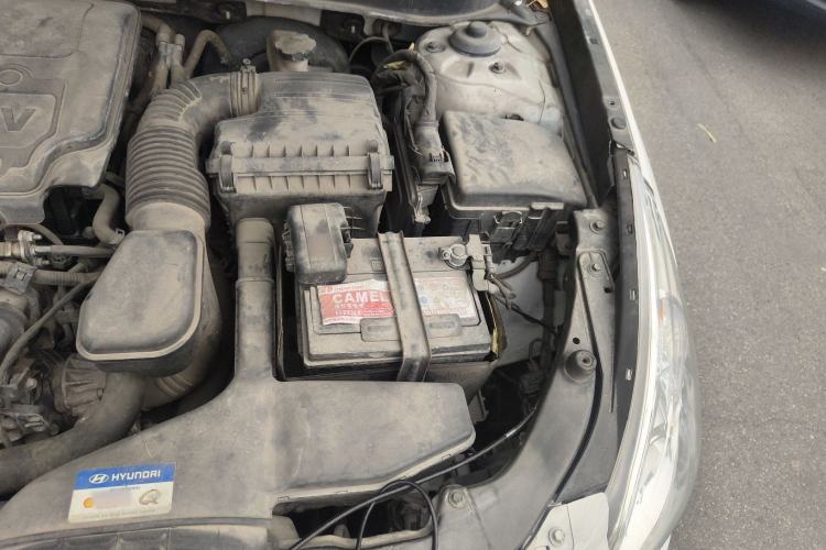 Used Hyundai Sonata 2013 2.4L Automatic Luxury Version China IV Standard Engine Bay Left