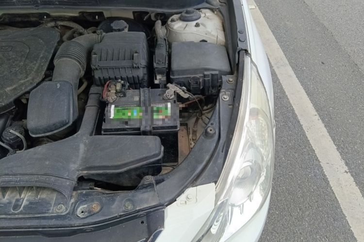 Used Hyundai Sonata 2013 2.0L Automatic Leading Edition Engine Bay Left