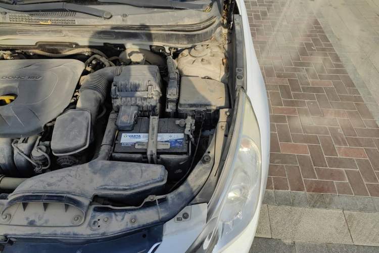 Used Hyundai Sonata 2013 2.0L Automatic Fashion Edition Engine Bay Left