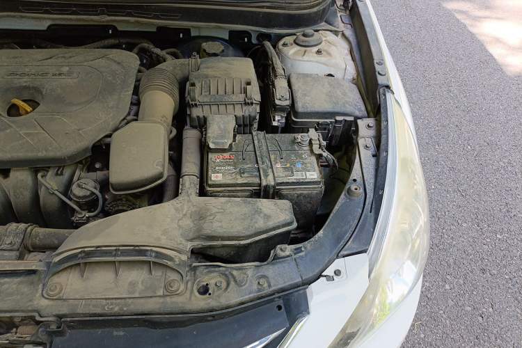 Used Hyundai Sonata 2013 2.0L Automatic Supreme Edition Engine Bay Left
