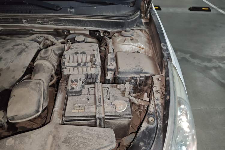 Used Hyundai Sonata 2013 2.0L Automatic Leading Edition Engine Bay Left
