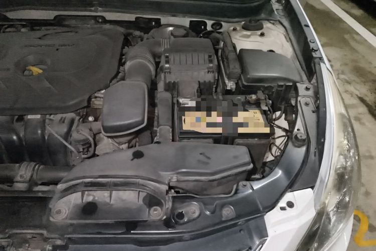Used Hyundai Sonata 2013 2.0L Automatic Fashion Edition Engine Bay Left