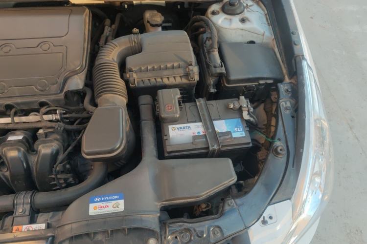 Used Hyundai Sonata 2013 2.4L Automatic Leading Edition China V Standard Engine Bay Left