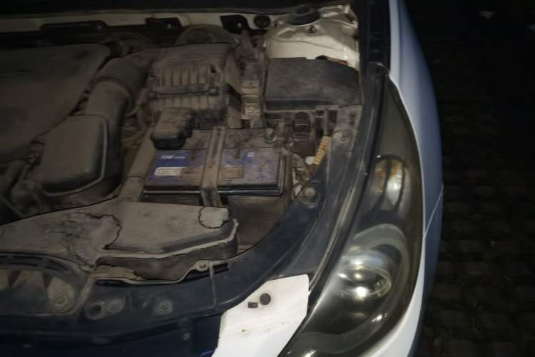 Used Hyundai Sonata 2013 2.0L Automatic Luxury Edition Engine Bay Left