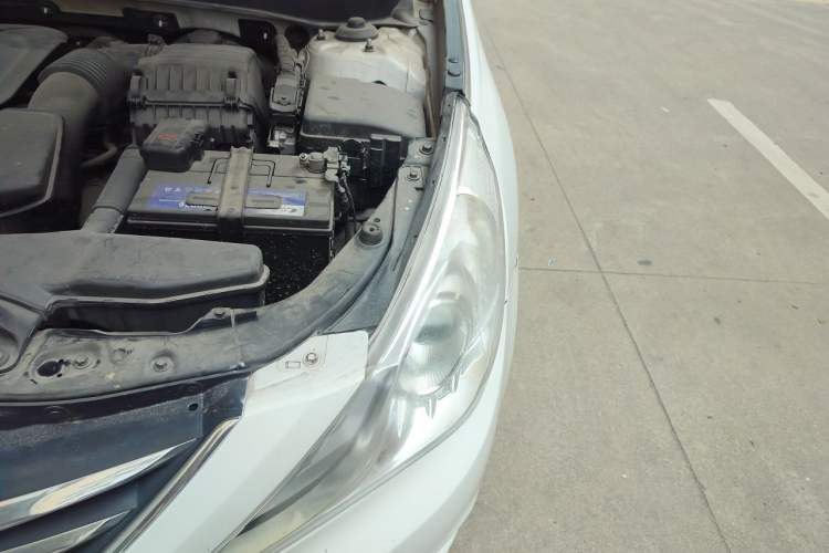 Used Hyundai Sonata 2013 2.0L Automatic Luxury Edition Engine Bay Left