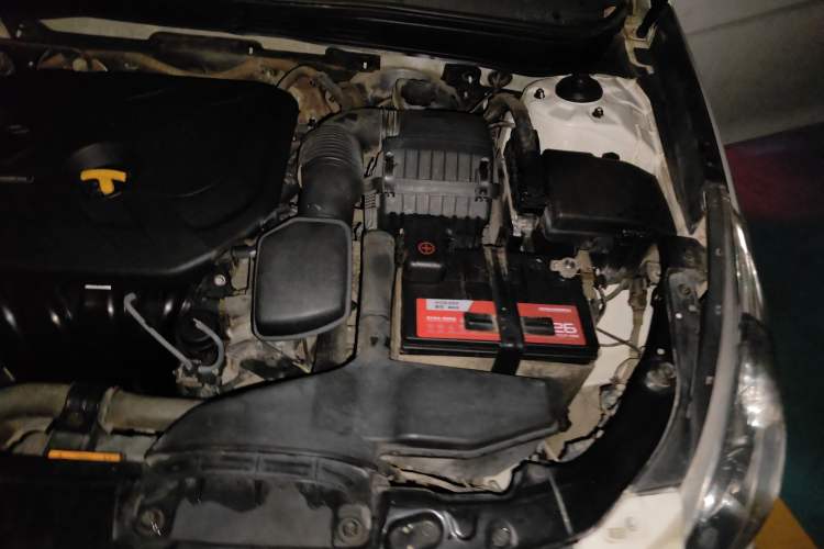 Used Hyundai Sonata 2013 2.0L Automatic Leading Edition Engine Bay Left