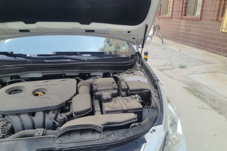 Used Hyundai Sonata 2013 2.0L Automatic Luxury Edition Engine Bay Left