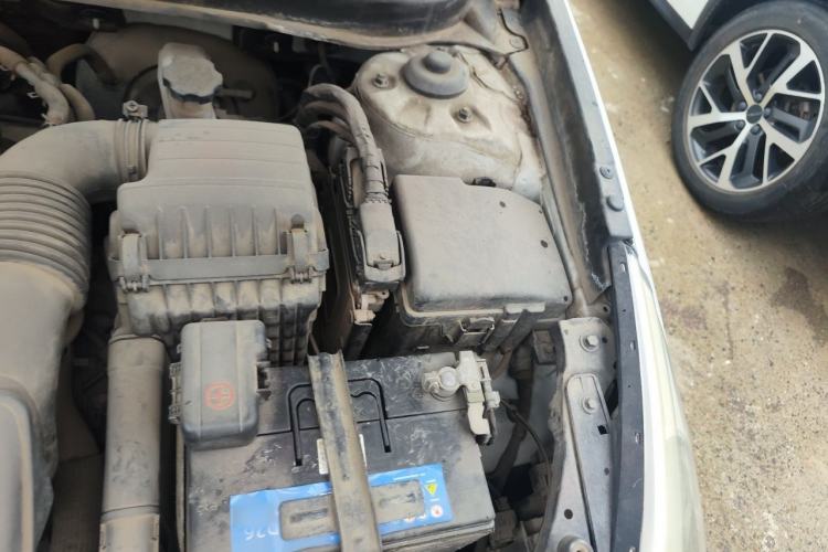 Used Hyundai Sonata 2013 2.0L Automatic Leading Edition Engine Bay Left