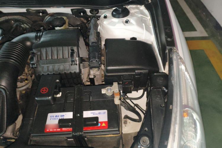 Used Hyundai Sonata 2013 2.0L Automatic Leading Edition Engine Bay Left