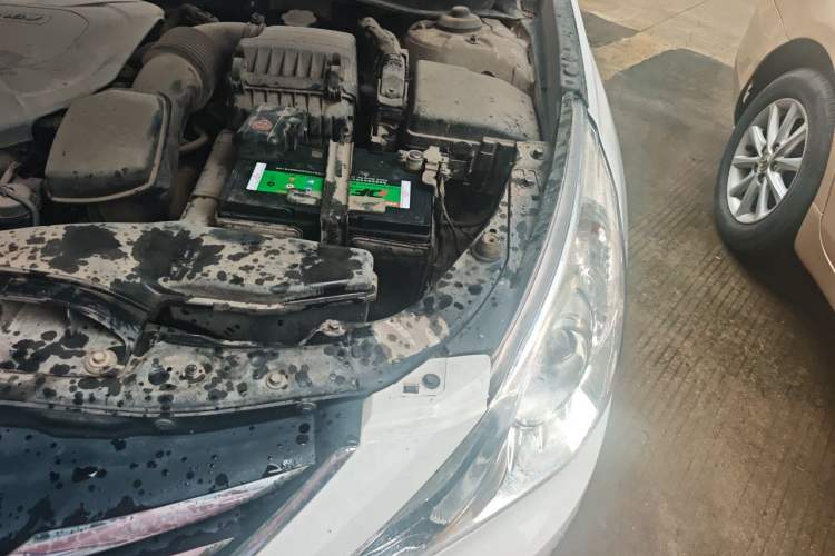 Used Hyundai Sonata 2013 2.0L Automatic Leading Edition Engine Bay Left