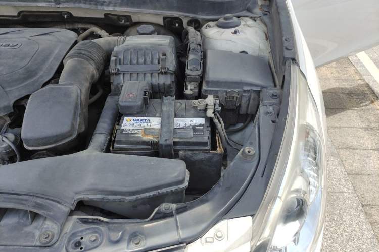 Used Hyundai Sonata 2013 2.0L Automatic Fashion Edition Engine Bay Left