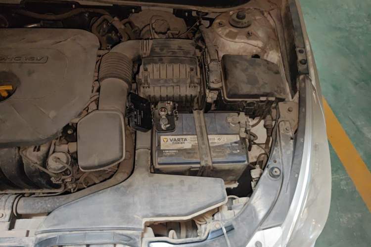 Used Hyundai Sonata 2013 2.0L Automatic Luxury Edition Engine Bay Left