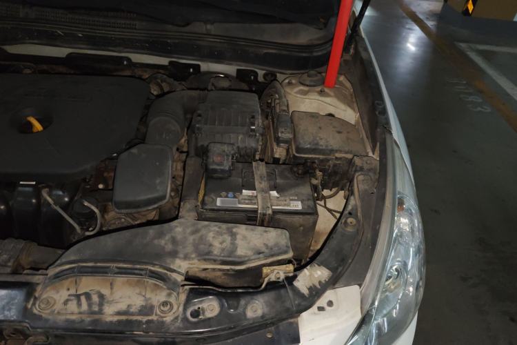 Used Hyundai Sonata 2013 2.0L Automatic Leading Edition Engine Bay Left