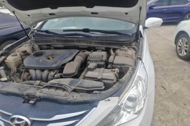 Used Hyundai Sonata 2013 2.0L Automatic Luxury Edition Engine Bay Left
