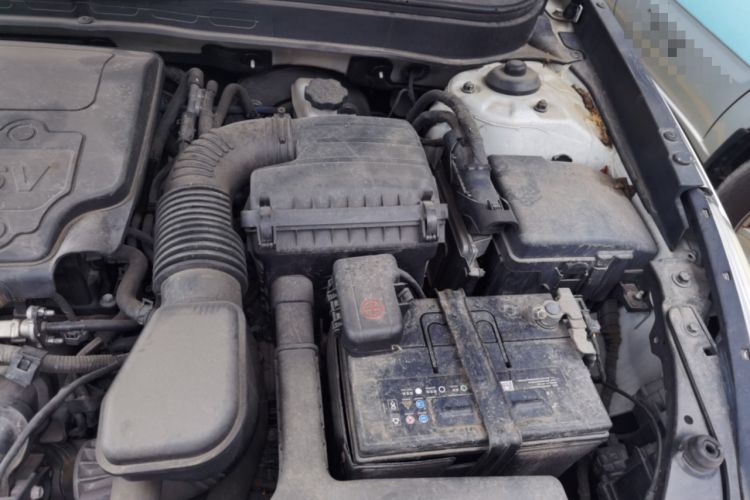 Used Hyundai Sonata 2013 2.4L Automatic Leading Edition China IV Standard Engine Bay Left