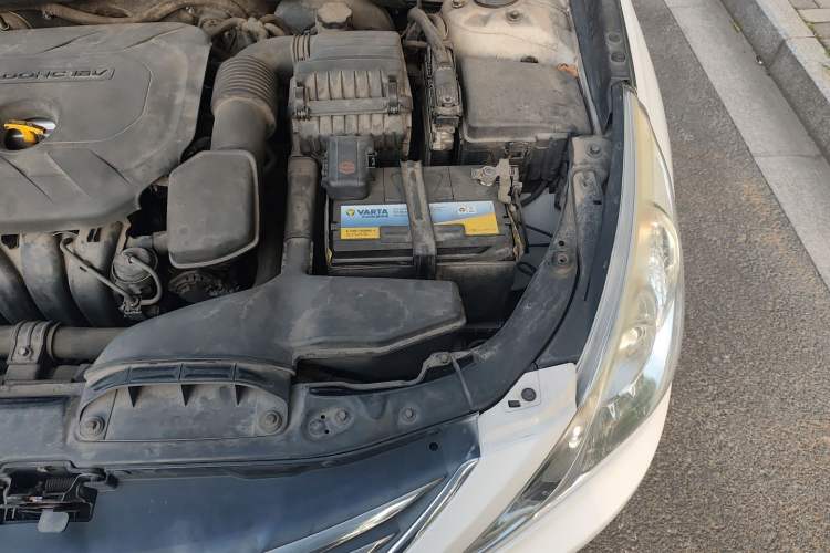 Used Hyundai Sonata 2013 2.0L Automatic Leading Edition Engine Bay Left