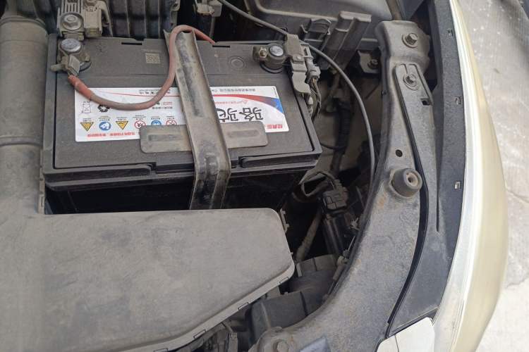 Used Hyundai Sonata 2013 2.0L Automatic Luxury Edition Engine Bay Left