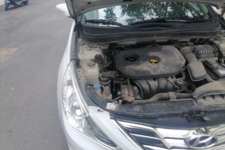 Used Hyundai Sonata 2013 2.0L Automatic Luxury Edition Engine Bay Right