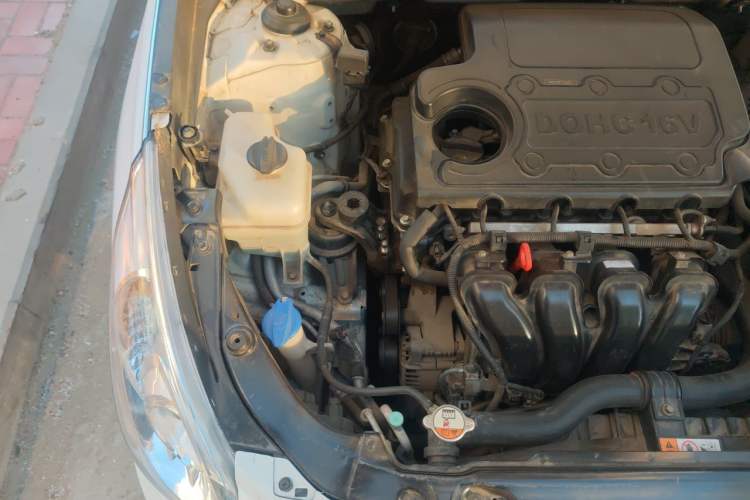 Used Hyundai Sonata 2013 2.4L Automatic Leading Edition China V Standard Engine Bay Right