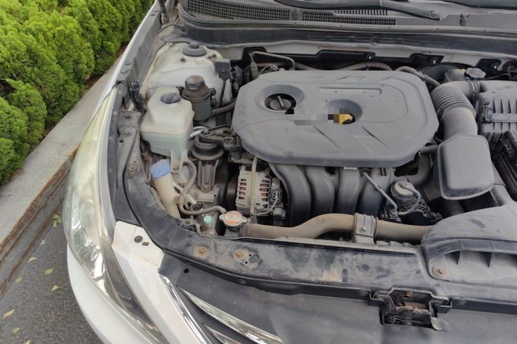 Used Hyundai Sonata 2013 2.0L Automatic Fashion Edition Engine Bay Right