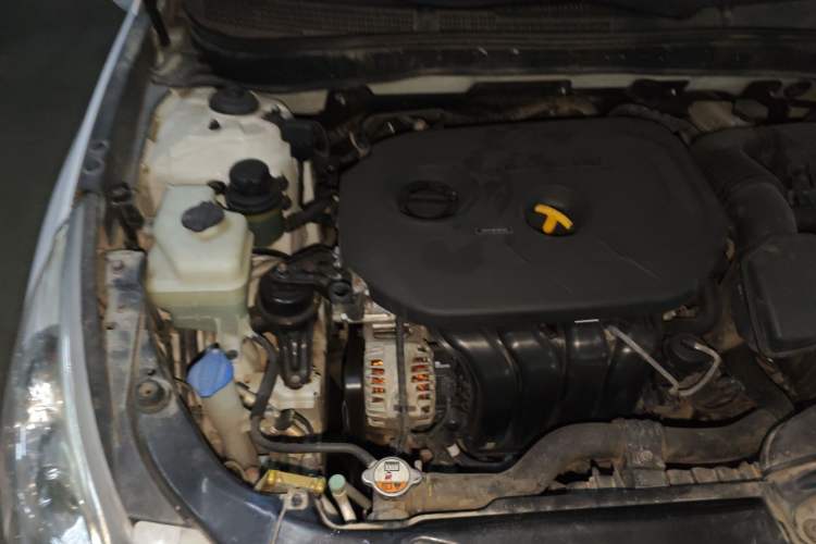 Used Hyundai Sonata 2013 2.0L Automatic Leading Edition Engine Bay Right