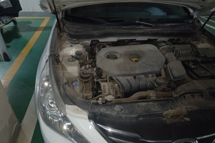 Used Hyundai Sonata 2013 2.0L Automatic Fashion Edition Engine Bay Right