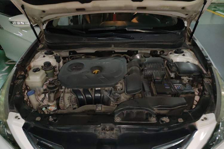 Used Hyundai Sonata 2013 2.0L Automatic Luxury Edition Engine Bay