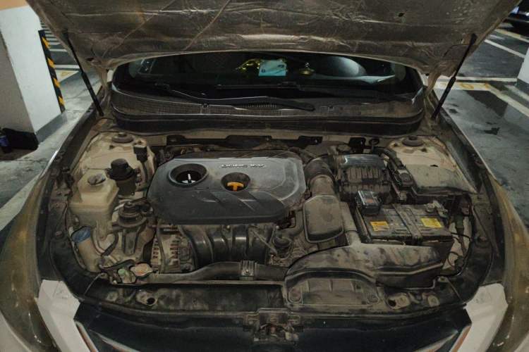 Used Hyundai Sonata 2013 2.0L Automatic Luxury Edition Engine Bay