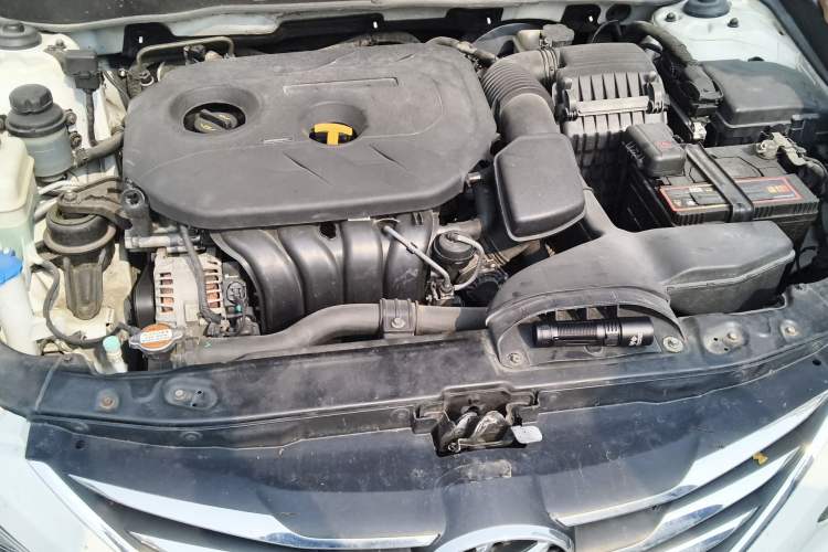 Used Hyundai Sonata 2013 2.0L Automatic Luxury Edition Engine Bay
