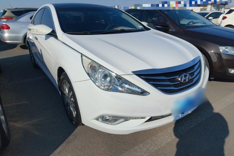 Used Hyundai Sonata 2013 2.4L Automatic Leading Edition China IV Standard Exterior 3