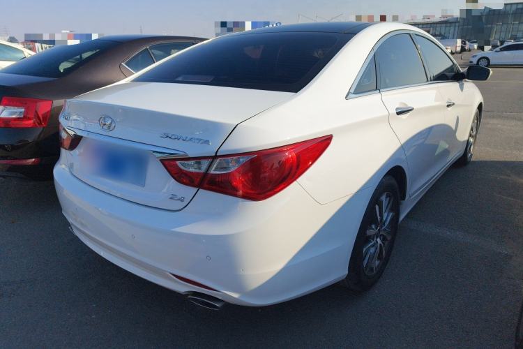 Used Hyundai Sonata 2013 2.4L Automatic Leading Edition China IV Standard Exterior 5