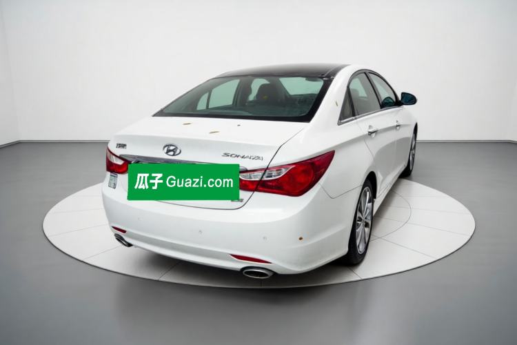Used Hyundai Sonata 2013 2.4L Automatic Luxury Version China IV Standard Exterior 5