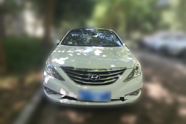 Used Hyundai Sonata 2013 2.4L Automatic Luxury Version China IV Standard Front