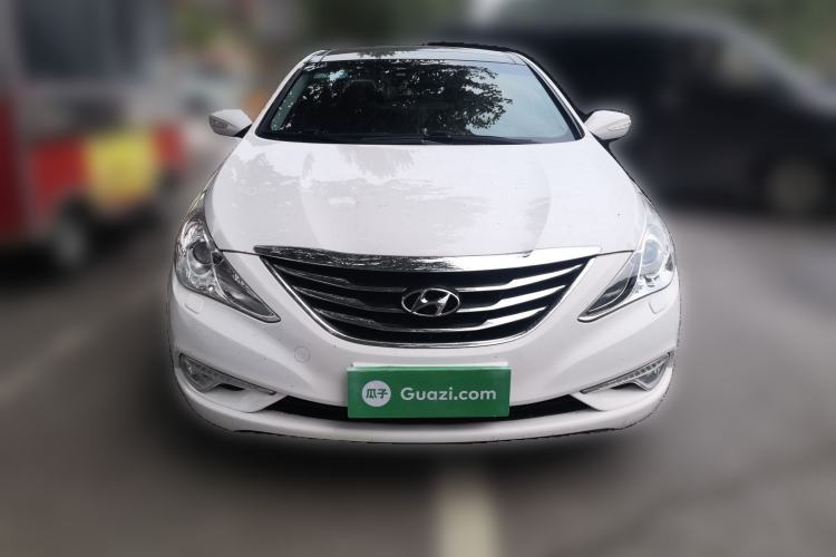 Used Hyundai Sonata 2013 2.4L Automatic Luxury Version China IV Standard Front
