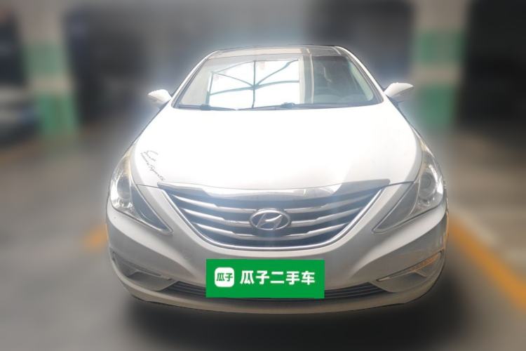 Used Hyundai Sonata 2013 2.4L Automatic Leading Edition China IV Standard Front