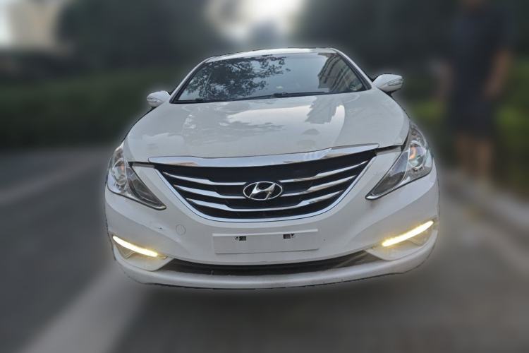 Used Hyundai Sonata 2013 2.0L Automatic Luxury Edition Front