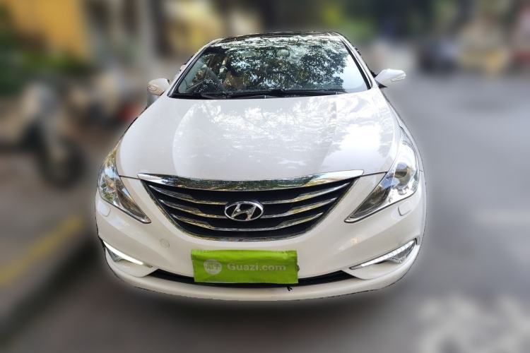 Used Hyundai Sonata 2013 2.4L Automatic Luxury Version China IV Standard Front