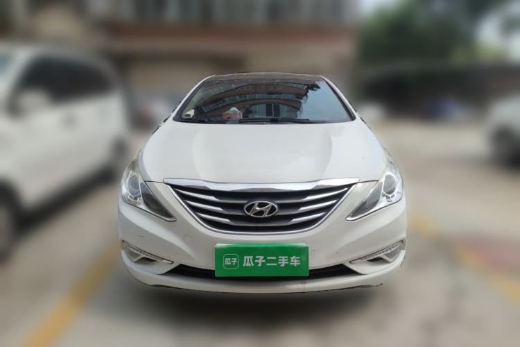 Used Hyundai Sonata 2013 2.4L Automatic Leading Edition China IV Standard Front