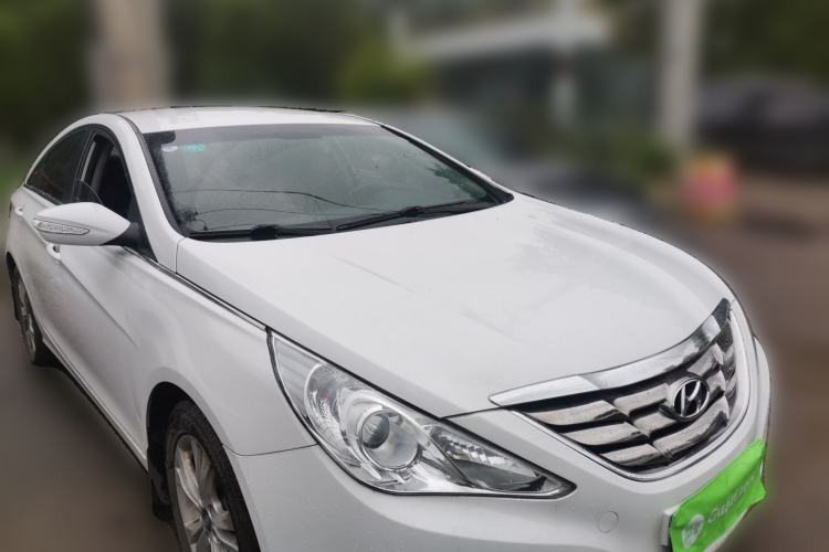 Used Hyundai Sonata 2013 2.0L Automatic Fashion Edition Front Right 45 Deg