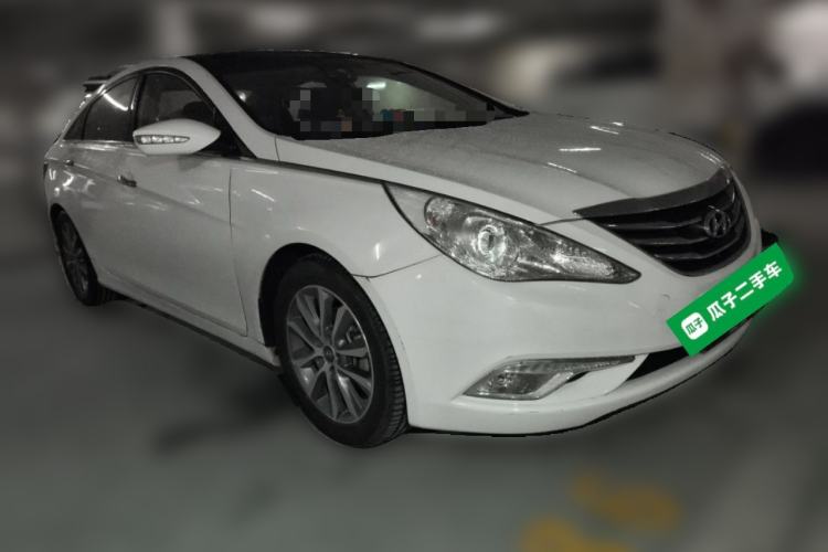 Used Hyundai Sonata 2013 2.0L Automatic Prestige Edition Front Right 45 Deg