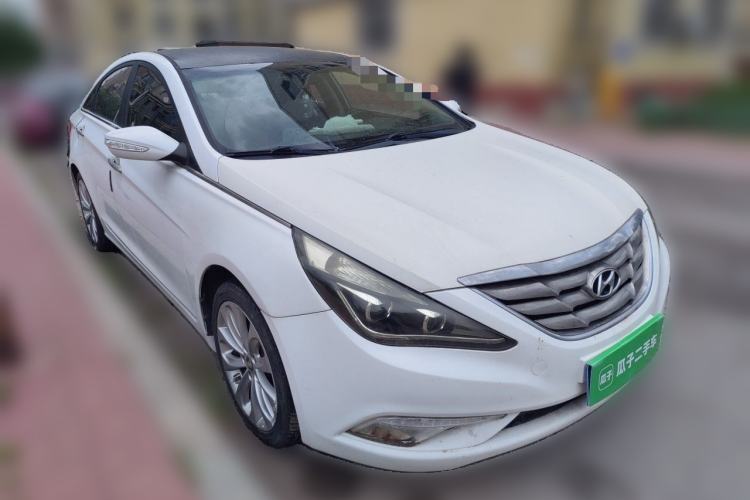 Used Hyundai Sonata 2013 2.0L Automatic Fashion Edition Front Right 45 Deg