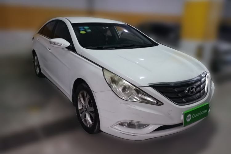 Used Hyundai Sonata 2013 2.0L Automatic Fashion Edition Front Right 45 Deg