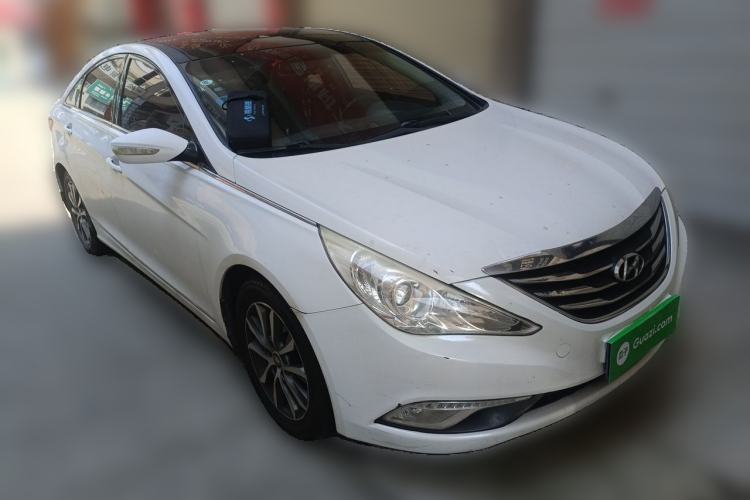 Used Hyundai Sonata 2013 2.0L Automatic Leading Edition Front Right 45 Deg