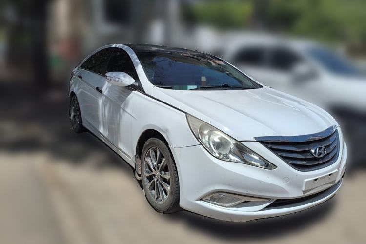 Used Hyundai Sonata 2013 2.0L Automatic Fashion Edition Front Right 45 Deg