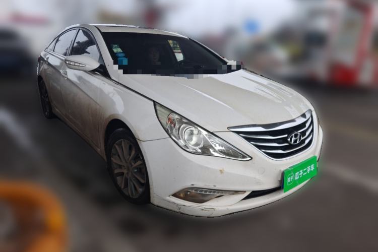 Used Hyundai Sonata 2013 2.0L Automatic Leading Edition Front Right 45 Deg